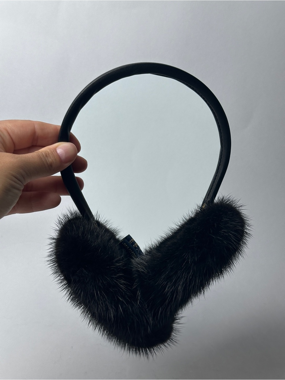 Brooks Brothers Black Genuine Mink Fur Earmuffs Leather Band Made in USA